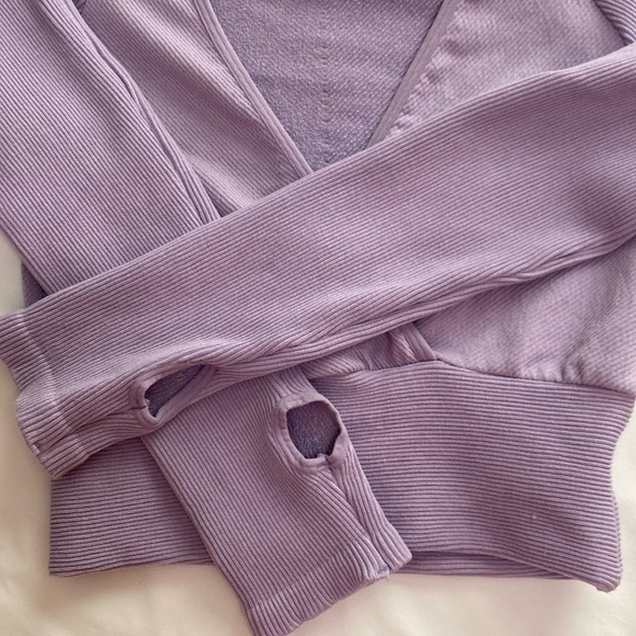 Balance Athletica (Vitality) Infinity Faux Wrap Top - Picture 5 of 10